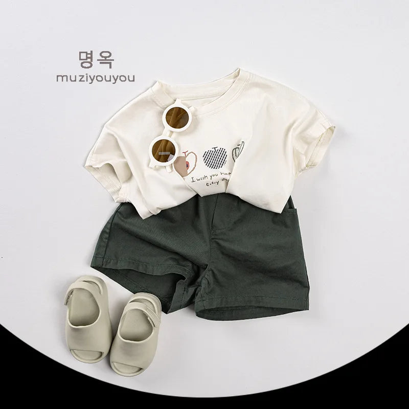 2025 Summer New Girls Short Sleeve T Shirts Children Casual Tops Boys Vintage Apple Print T Shirt Cotton Kids Tee Baby Clothes